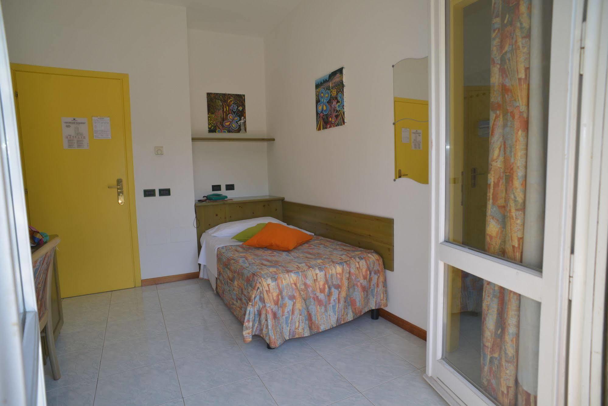 Hotel Salus Sant'Andrea Bagni Exterior foto